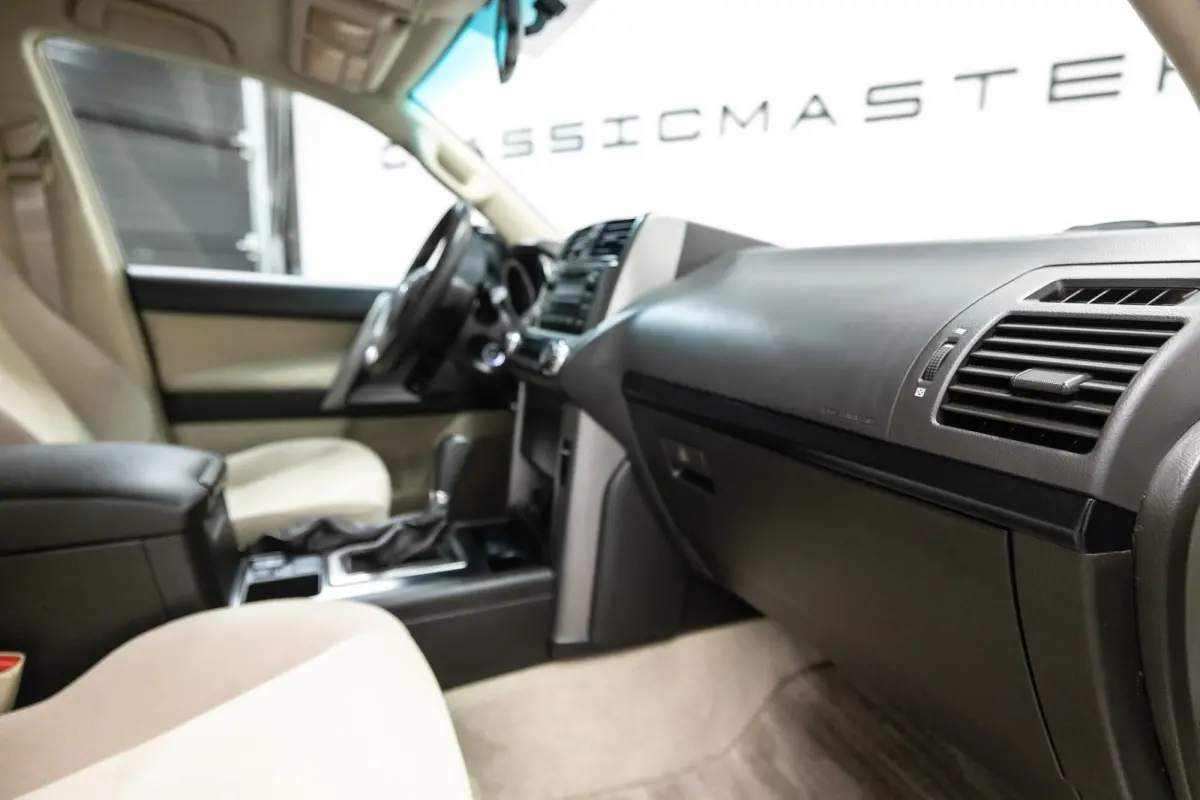 Prado TXL 2.7L 6 persoonsuitvoering (€ 41.280.99 Ex B.T.W) PETROL ! Dealer auto
