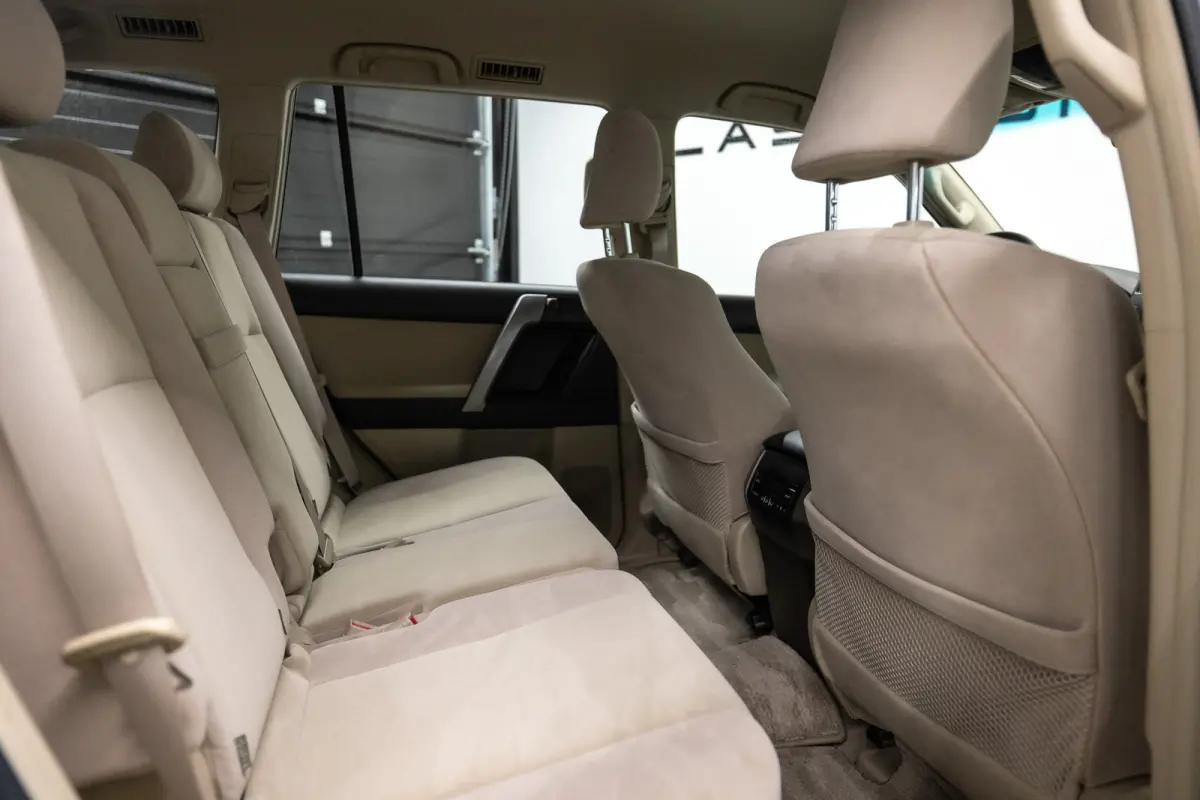 Prado TXL 2.7L 6 persoonsuitvoering (€ 41.280.99 Ex B.T.W) PETROL ! Dealer auto