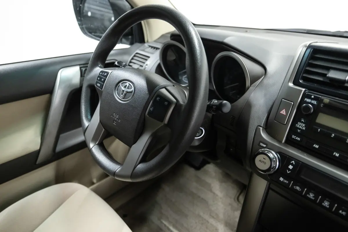 Prado TXL 2.7L 6 persoonsuitvoering (€ 41.280.99 Ex B.T.W) PETROL ! Dealer auto