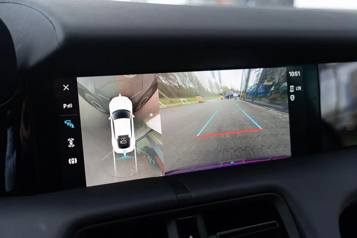 BTW|Org NL NAP|1ste Eig|Luchtvering|SportStoelen|Leder|CarPlay|Dealer Onderhouden