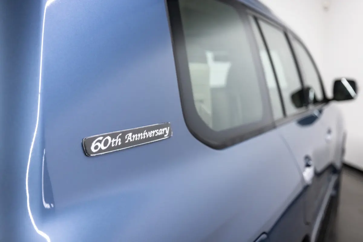 4.0 V6 VVT-i Executive 6 persoonsuitvoering (€ 57.809.92 Ex B.T.W) PETROL ! 60TH ANNIVERSARY