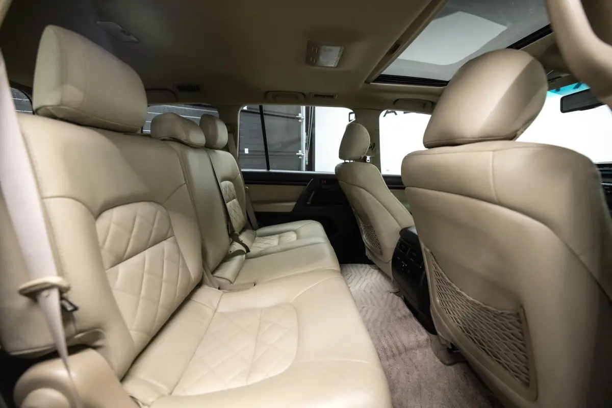 4.0 V6 VVT-i Executive 6 persoonsuitvoering (€ 57.809.92 Ex B.T.W) PETROL ! 60TH ANNIVERSARY