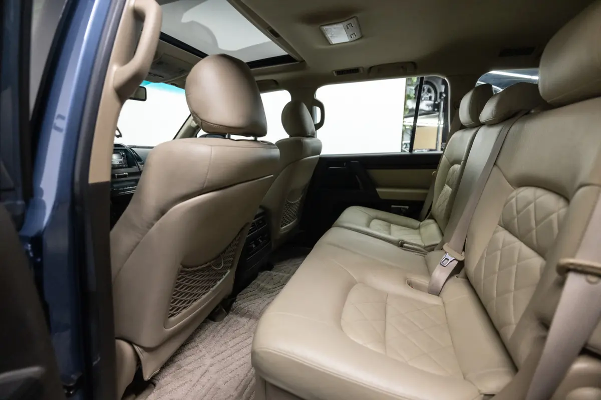 4.0 V6 VVT-i Executive 6 persoonsuitvoering (€ 57.809.92 Ex B.T.W) PETROL ! 60TH ANNIVERSARY
