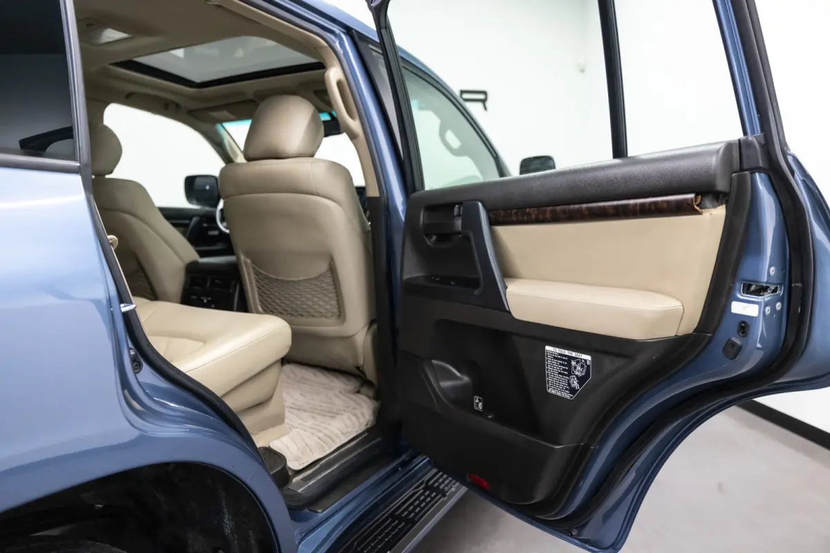 4.0 V6 VVT-i Executive 6 persoonsuitvoering (€ 57.809.92 Ex B.T.W) PETROL ! 60TH ANNIVERSARY