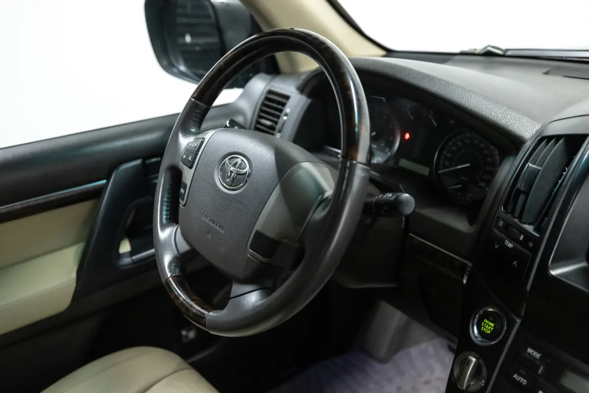 4.0 V6 VVT-i Executive 6 persoonsuitvoering (€ 57.809.92 Ex B.T.W) PETROL ! 60TH ANNIVERSARY
