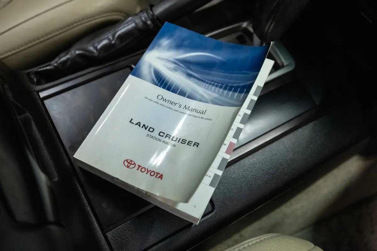 4.0 V6 VVT-i Executive 6 persoonsuitvoering (€ 57.809.92 Ex B.T.W) PETROL ! 60TH ANNIVERSARY