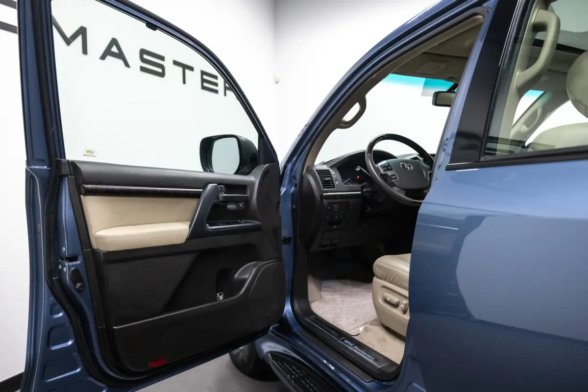 4.0 V6 VVT-i Executive 6 persoonsuitvoering (€ 57.809.92 Ex B.T.W) PETROL ! 60TH ANNIVERSARY