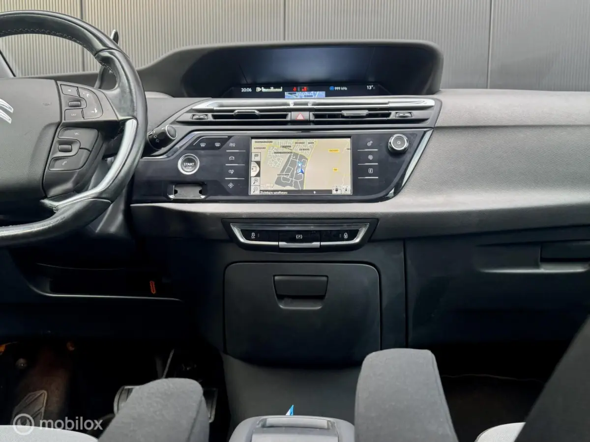 165pk Business I Automaat I Navi