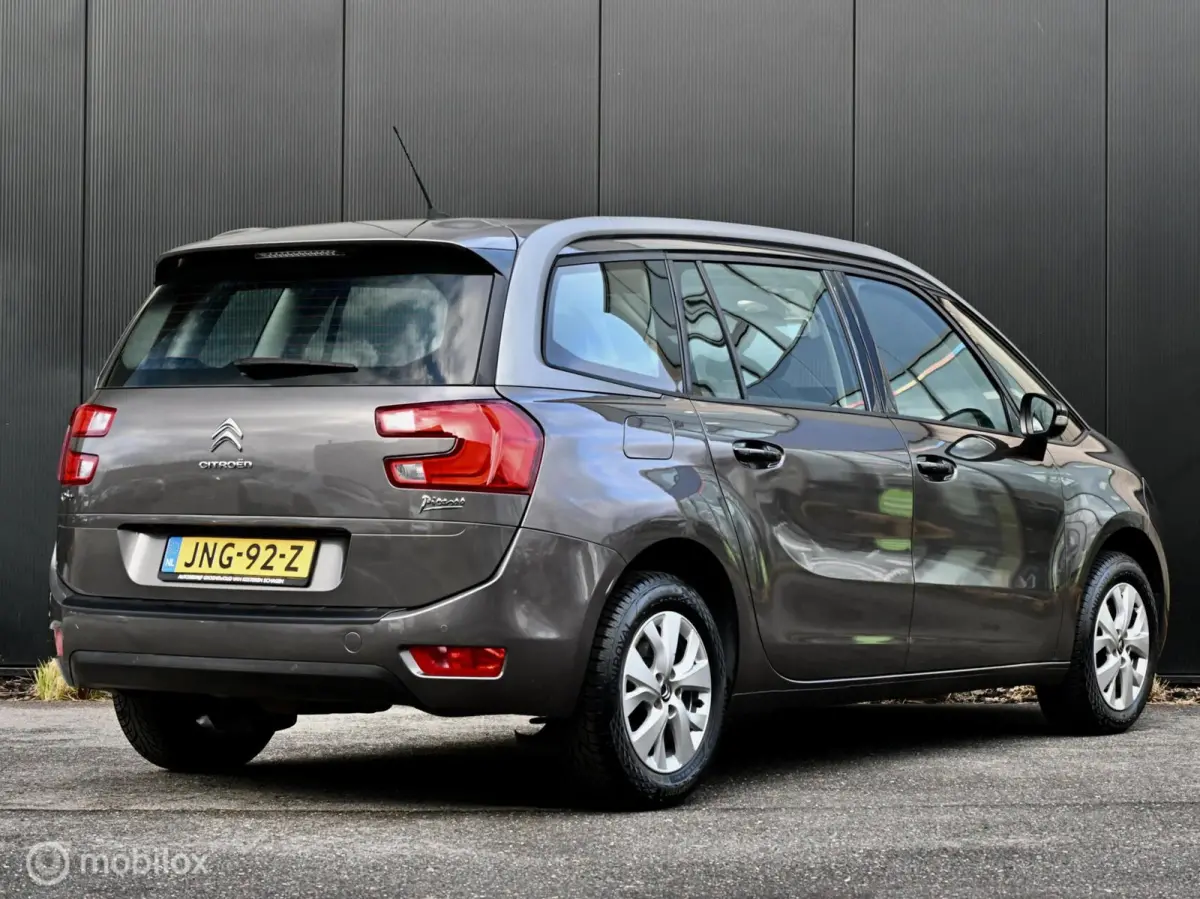 165pk Business I Automaat I Navi