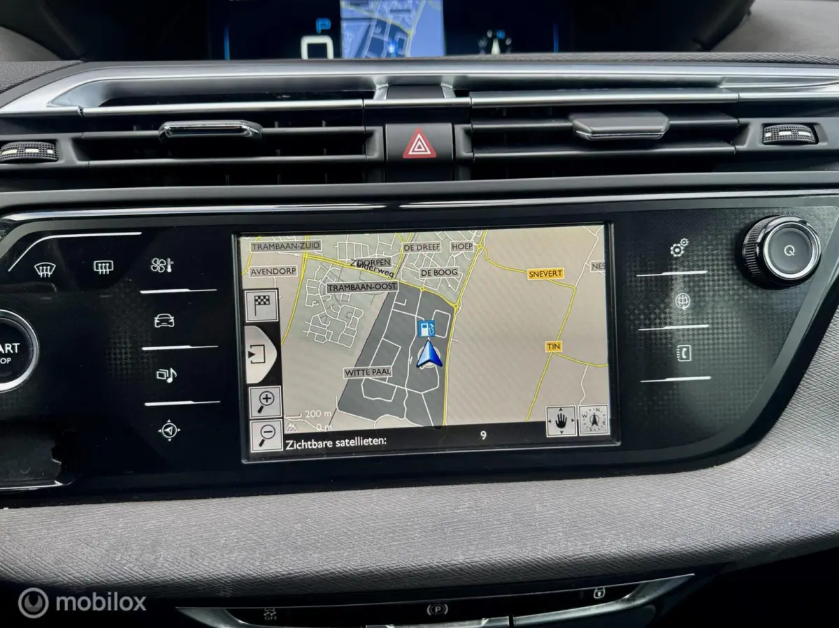 165pk Business I Automaat I Navi