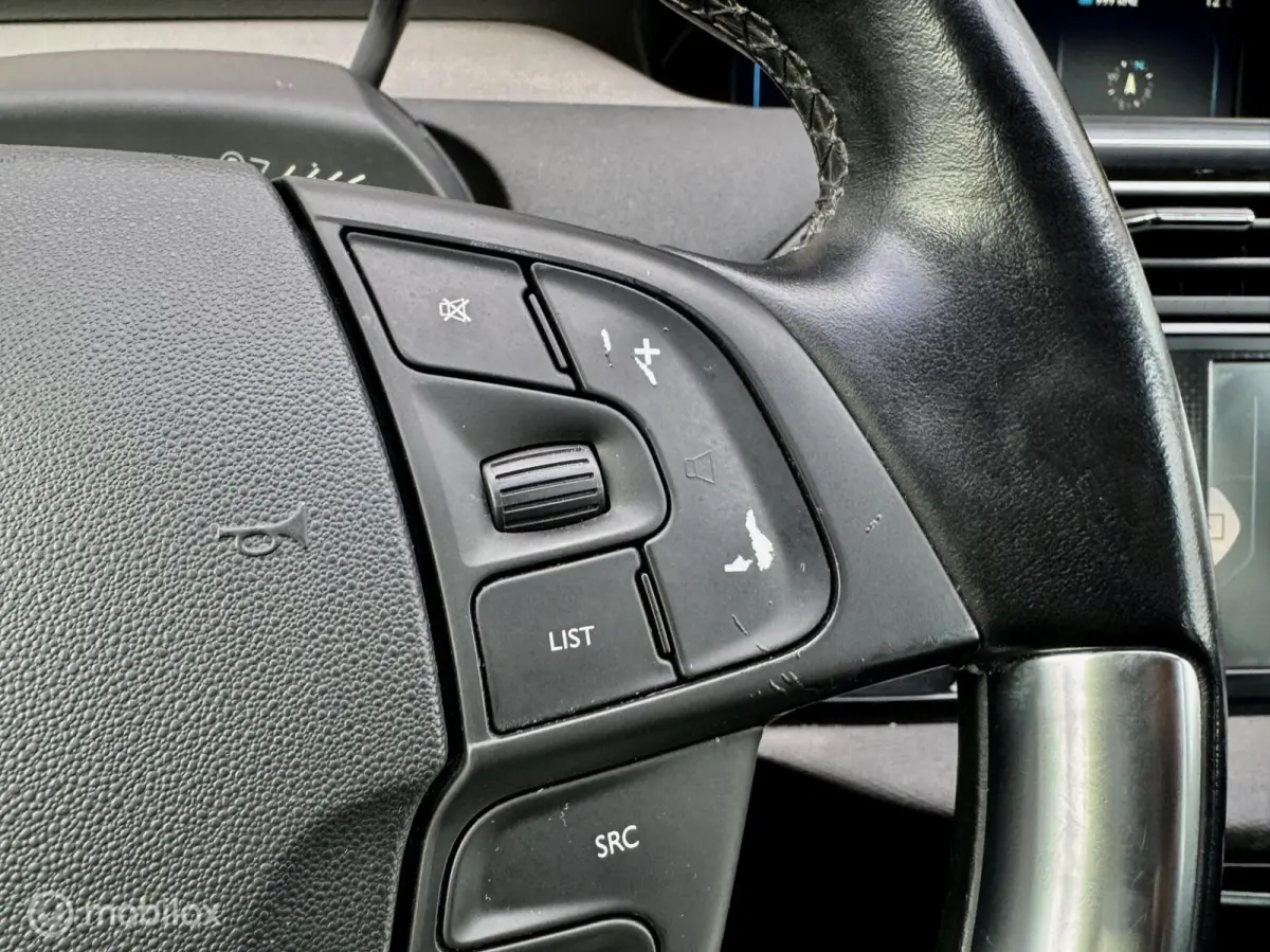 165pk Business I Automaat I Navi