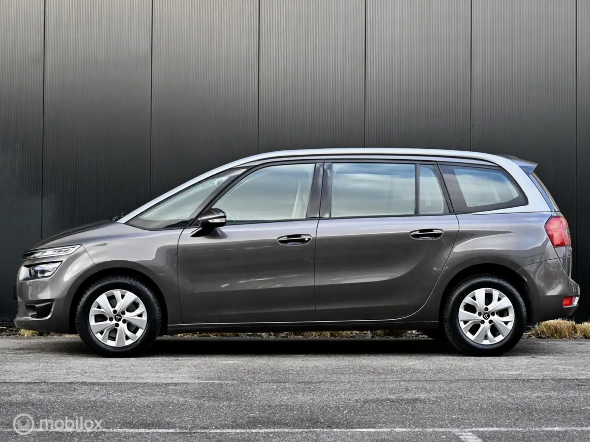 165pk Business I Automaat I Navi