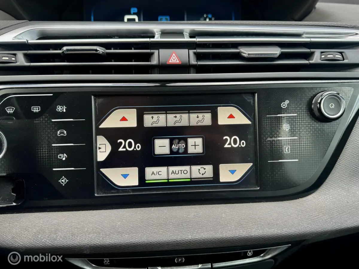 165pk Business I Automaat I Navi