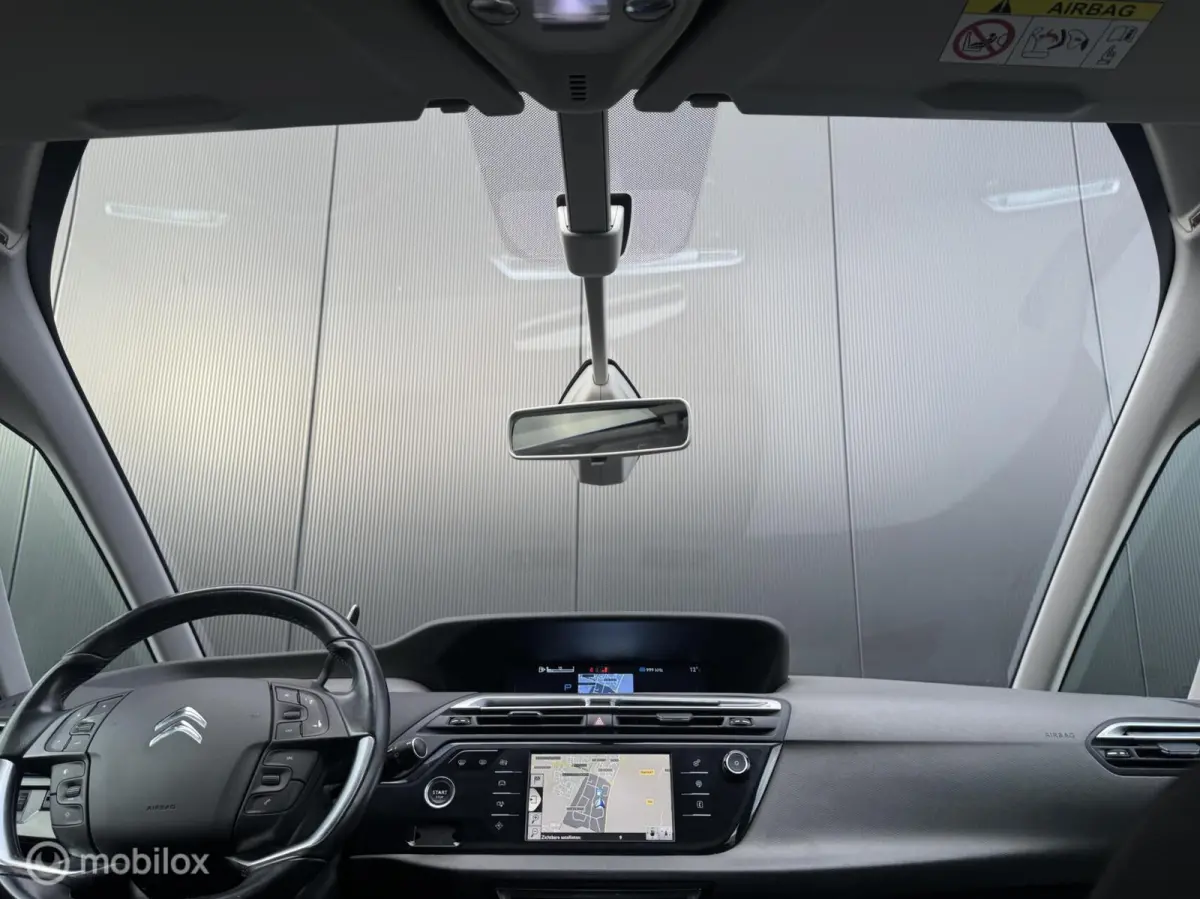 165pk Business I Automaat I Navi
