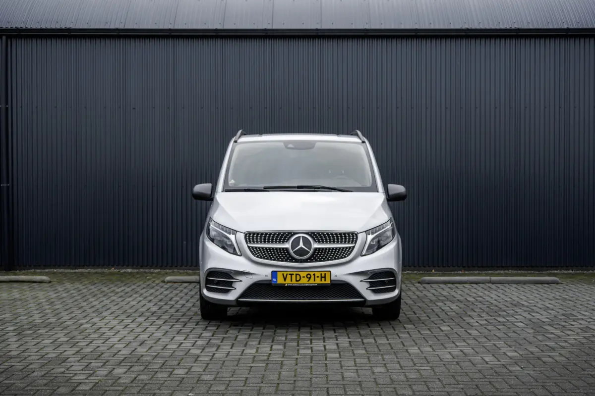 119 CDI | AMG Styling | ILS | Carplay | L+R Schuifdeur | Cruise | Camera
