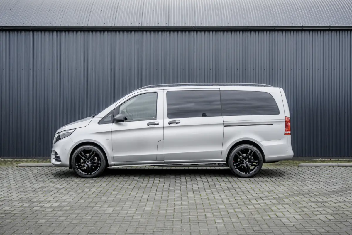 119 CDI | AMG Styling | ILS | Carplay | L+R Schuifdeur | Cruise | Camera