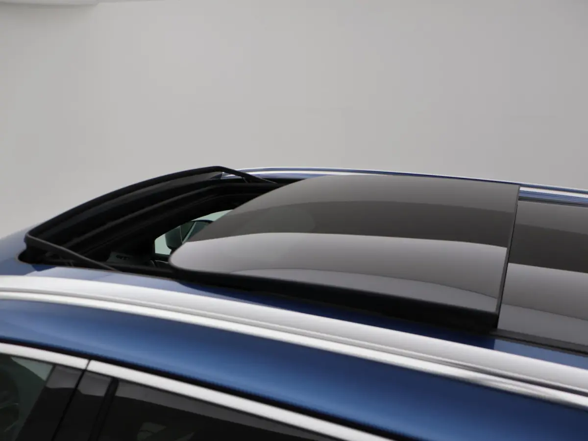 2.0 T8 T.E. 390 PK AWD R-DESIGN + BOWERS & WILKINS | 22 INCH | TREKHAAK | 360 CAMERA | PANORAMA | VOL-LEDER