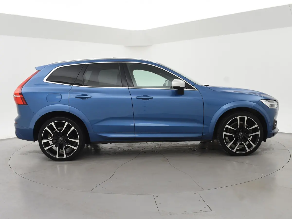 2.0 T8 T.E. 390 PK AWD R-DESIGN + BOWERS & WILKINS | 22 INCH | TREKHAAK | 360 CAMERA | PANORAMA | VOL-LEDER