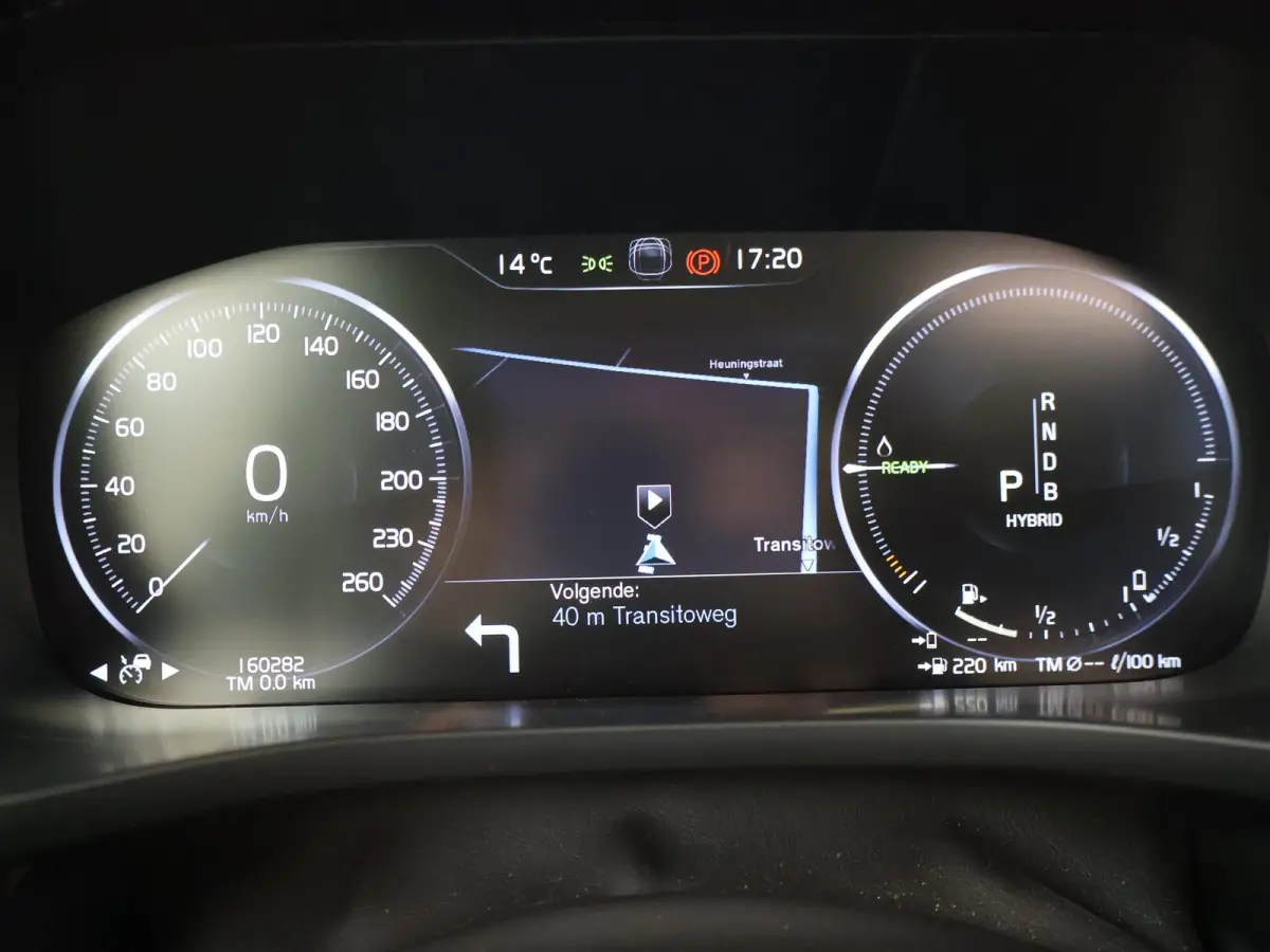 2.0 T8 T.E. 390 PK AWD R-DESIGN + BOWERS & WILKINS | 22 INCH | TREKHAAK | 360 CAMERA | PANORAMA | VOL-LEDER