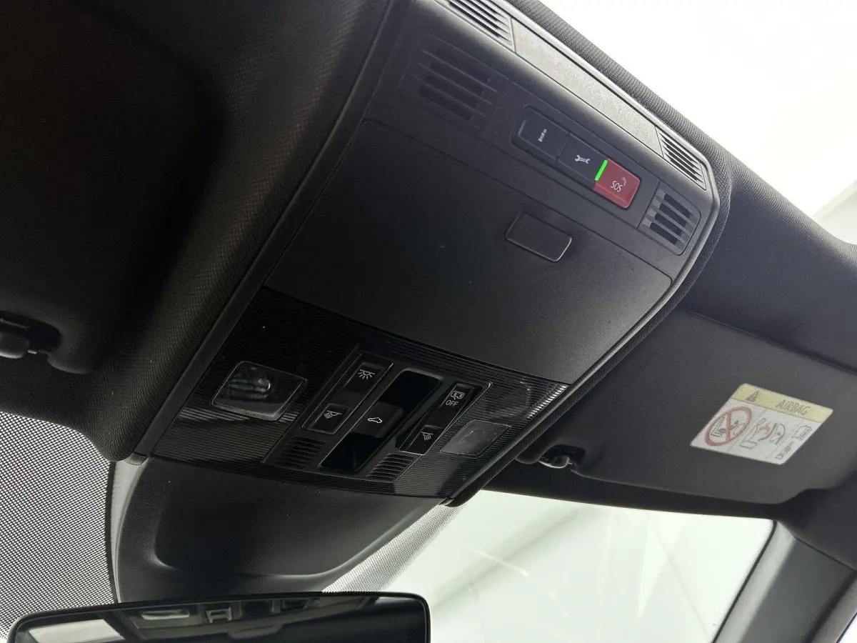 2.0 TSI GTI | AUTOMAAT | PANORAMADAK | APPLE CARPLAY | STOELVERWARMING | CLIMATE CONTROL | ADAPTIVE CRUISE CONTROL |