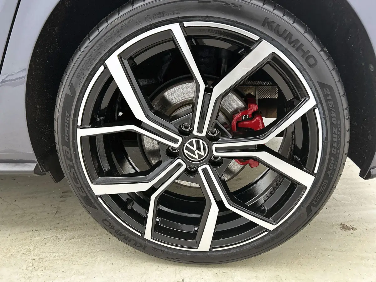 2.0 TSI GTI | AUTOMAAT | PANORAMADAK | APPLE CARPLAY | STOELVERWARMING | CLIMATE CONTROL | ADAPTIVE CRUISE CONTROL |