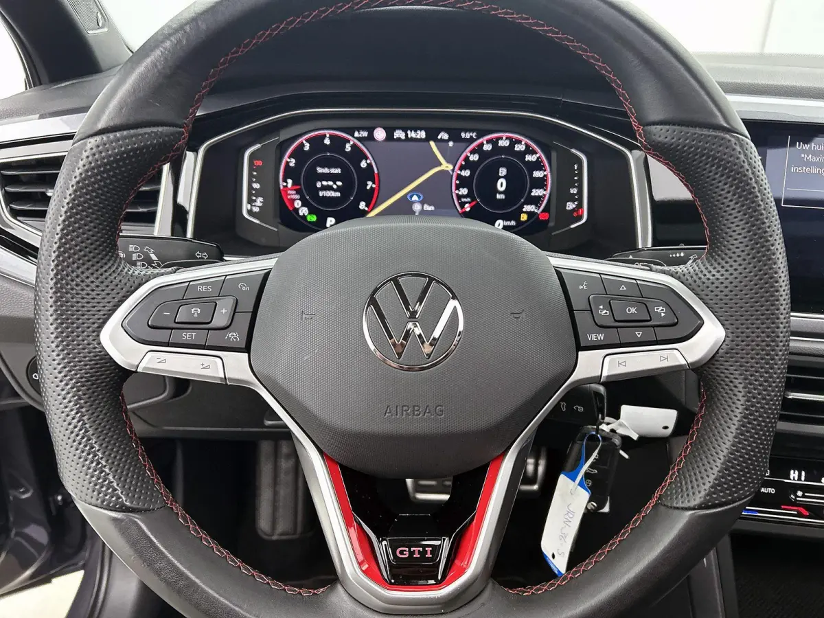 2.0 TSI GTI | AUTOMAAT | PANORAMADAK | APPLE CARPLAY | STOELVERWARMING | CLIMATE CONTROL | ADAPTIVE CRUISE CONTROL |