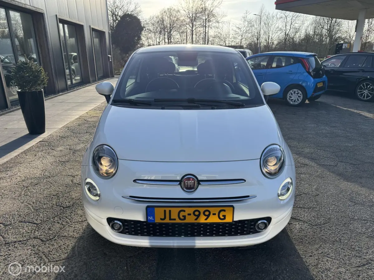 1.0 Hybrid Lounge | Clima | Cruise | Apple/Android Car | LMV