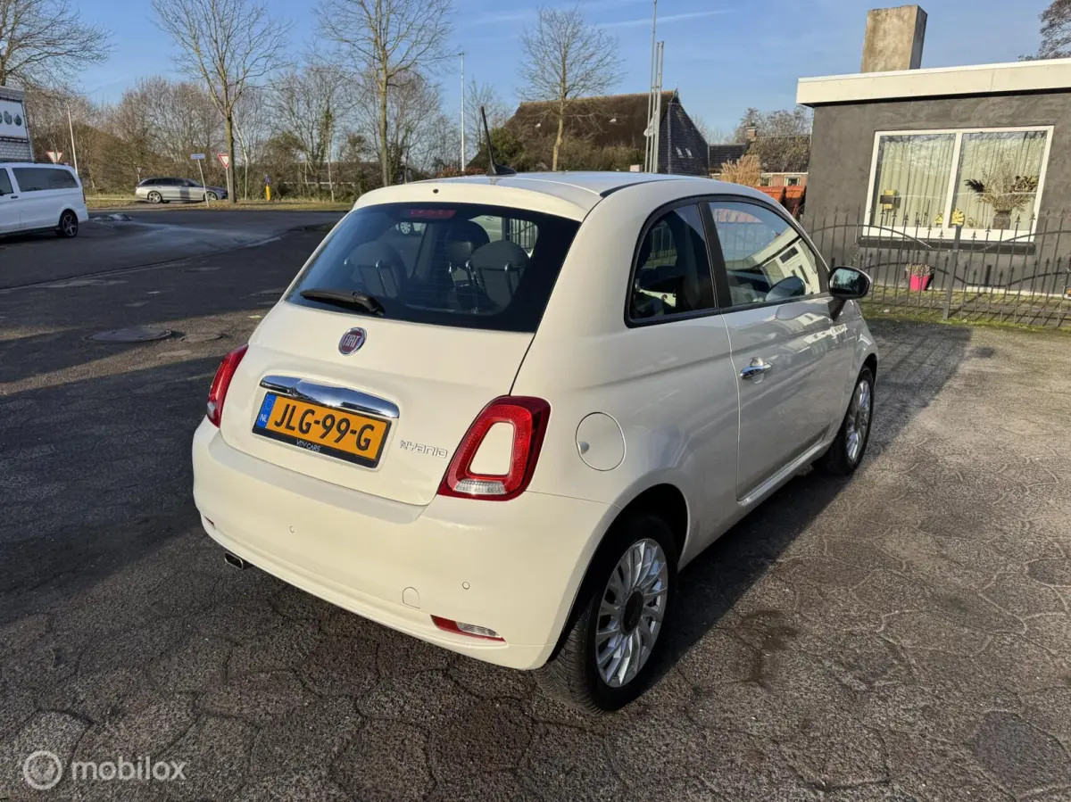 1.0 Hybrid Lounge | Clima | Cruise | Apple/Android Car | LMV