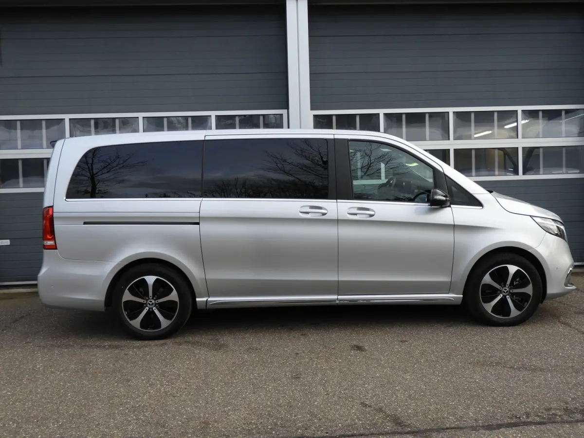 300 L2 90 kWh 8 PERS | LUCHTVERING | 360° CAMERA | DISTRONIC