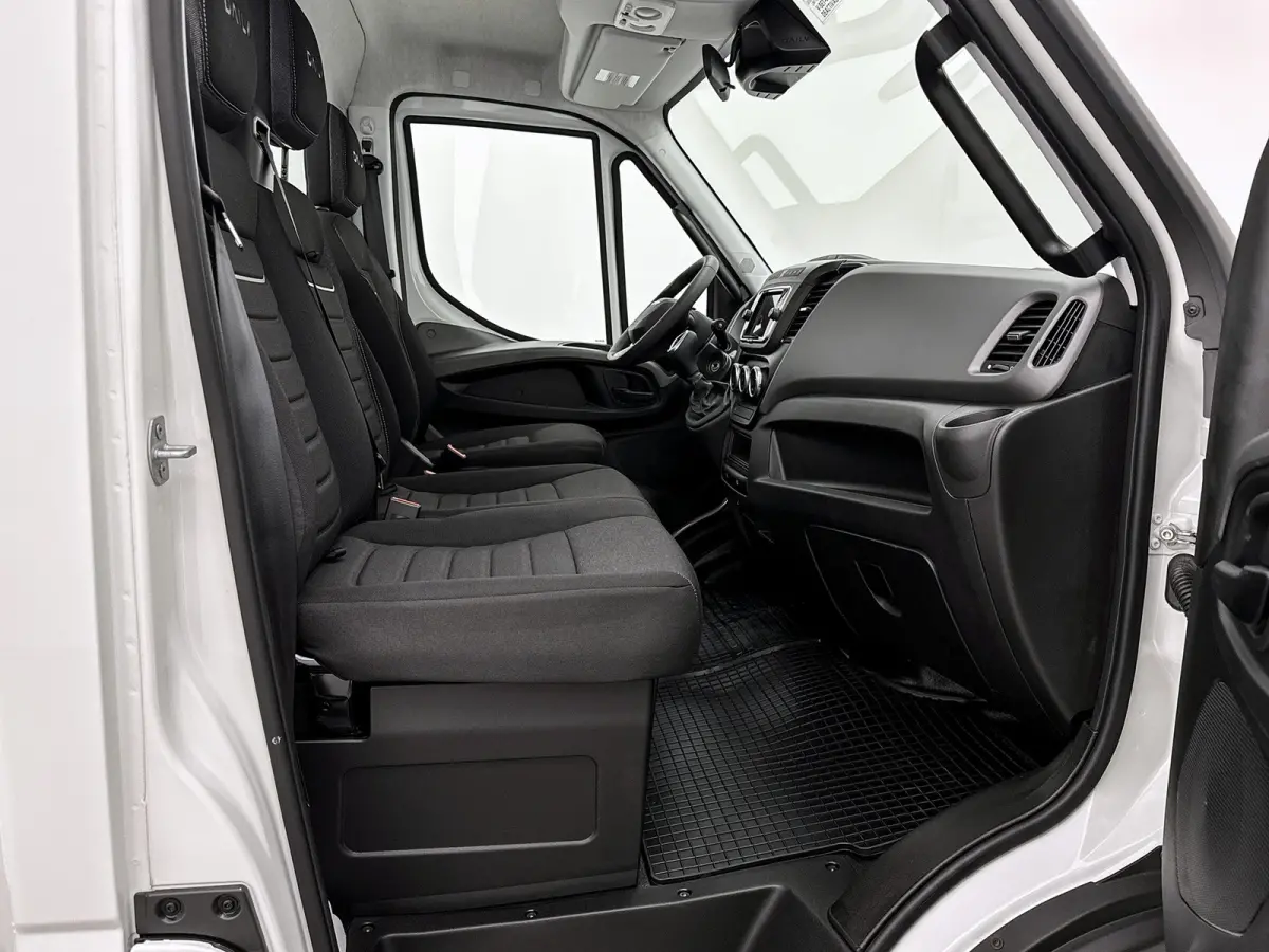 35S18H 3.0 Oprijwagen Led Adaptieve cruise control 3500kg trekhaak Geveerde stoel
