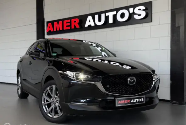 2.0 e-SkyActiv-G M Hybrid/1e eign/360 camera/TOP