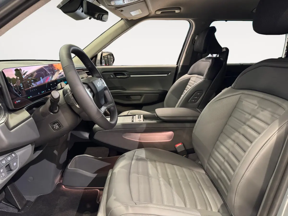 Plus 99.8 kWh | NU MET €3.000,- Inruilpremie! | Meridian premium sound system | Elektrisch verstelbare bestuurdersstoel