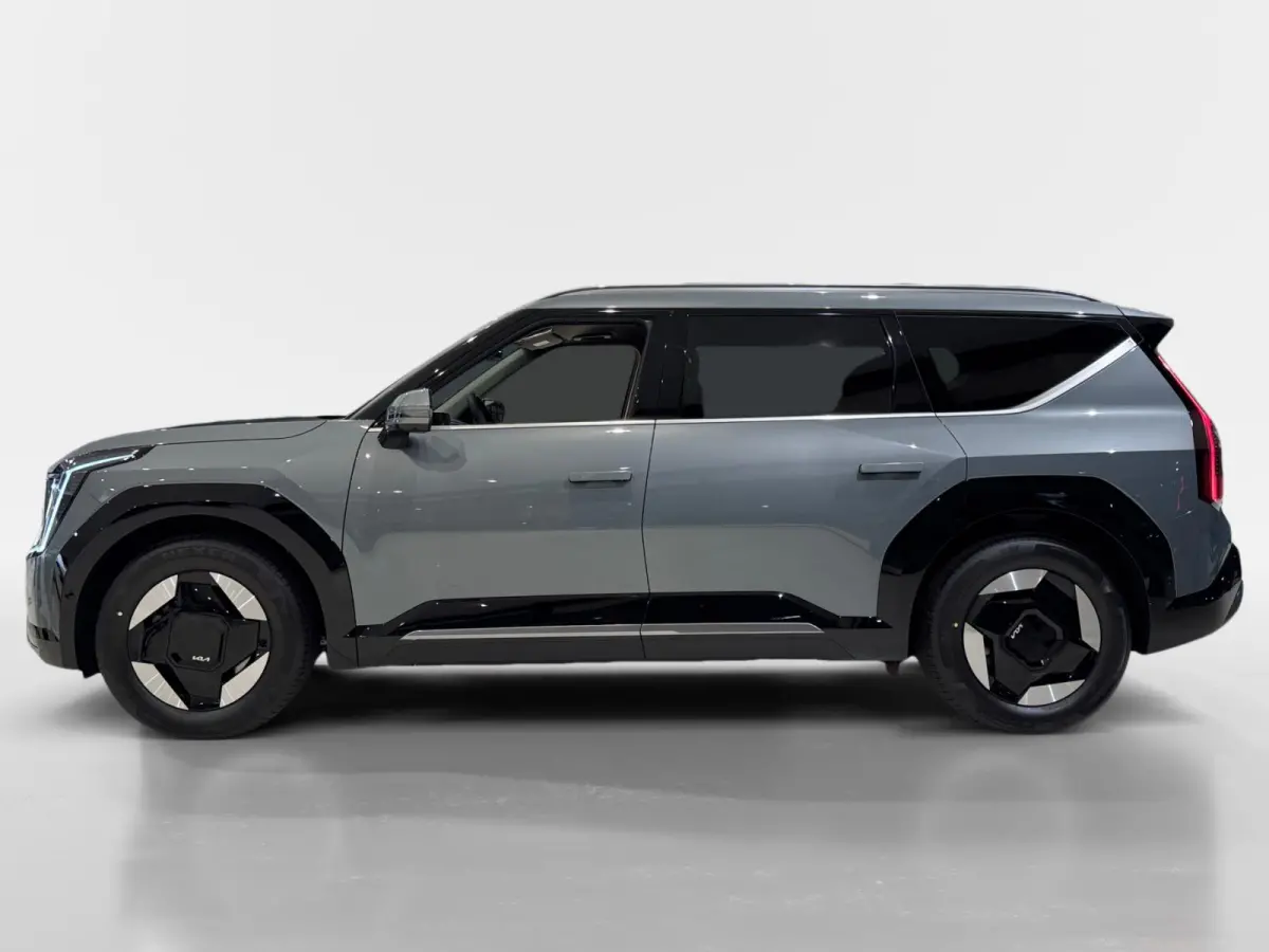 Plus 99.8 kWh | NU MET €3.000,- Inruilpremie! | Meridian premium sound system | Elektrisch verstelbare bestuurdersstoel