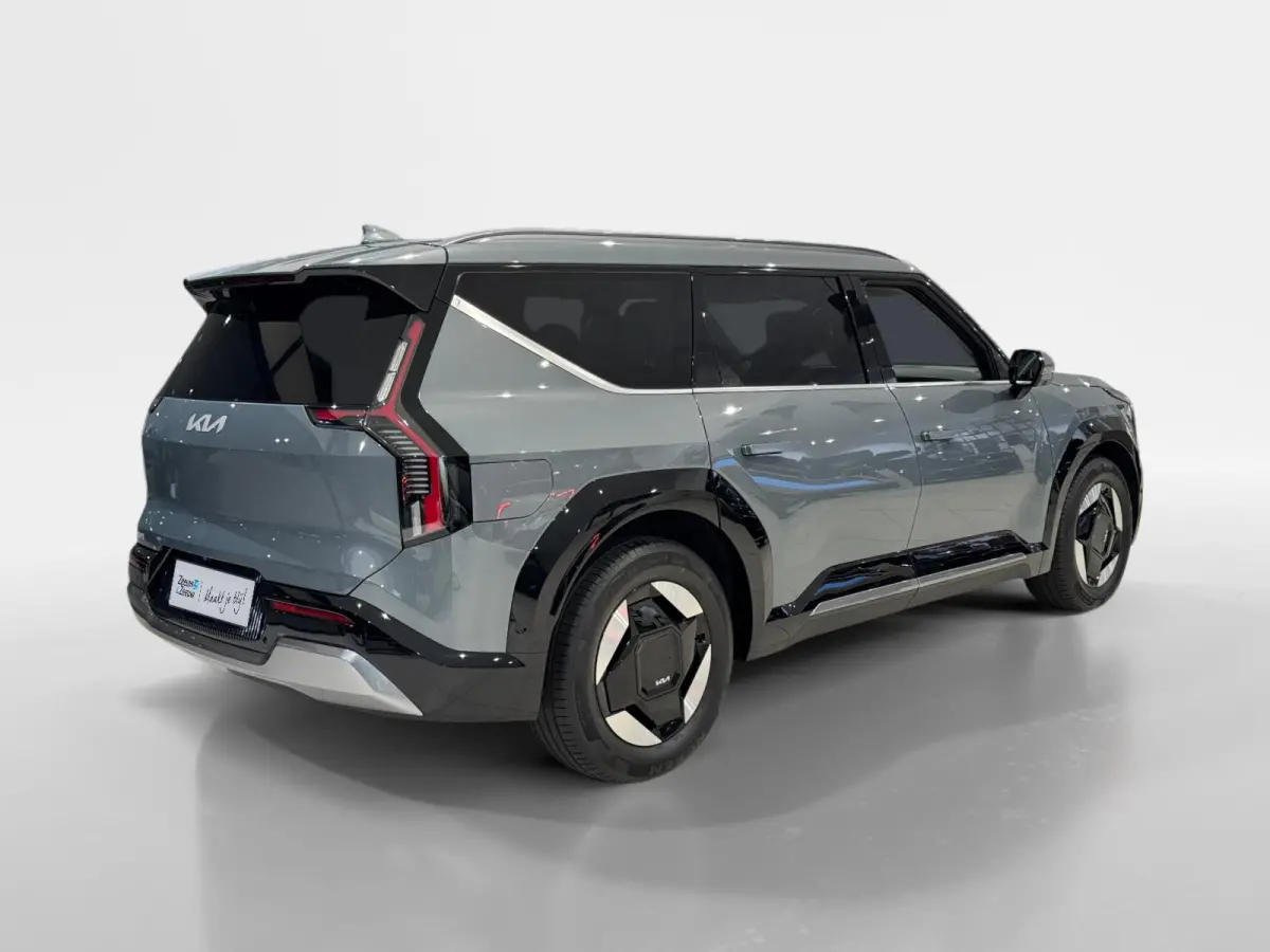 Plus 99.8 kWh | NU MET €3.000,- Inruilpremie! | Meridian premium sound system | Elektrisch verstelbare bestuurdersstoel