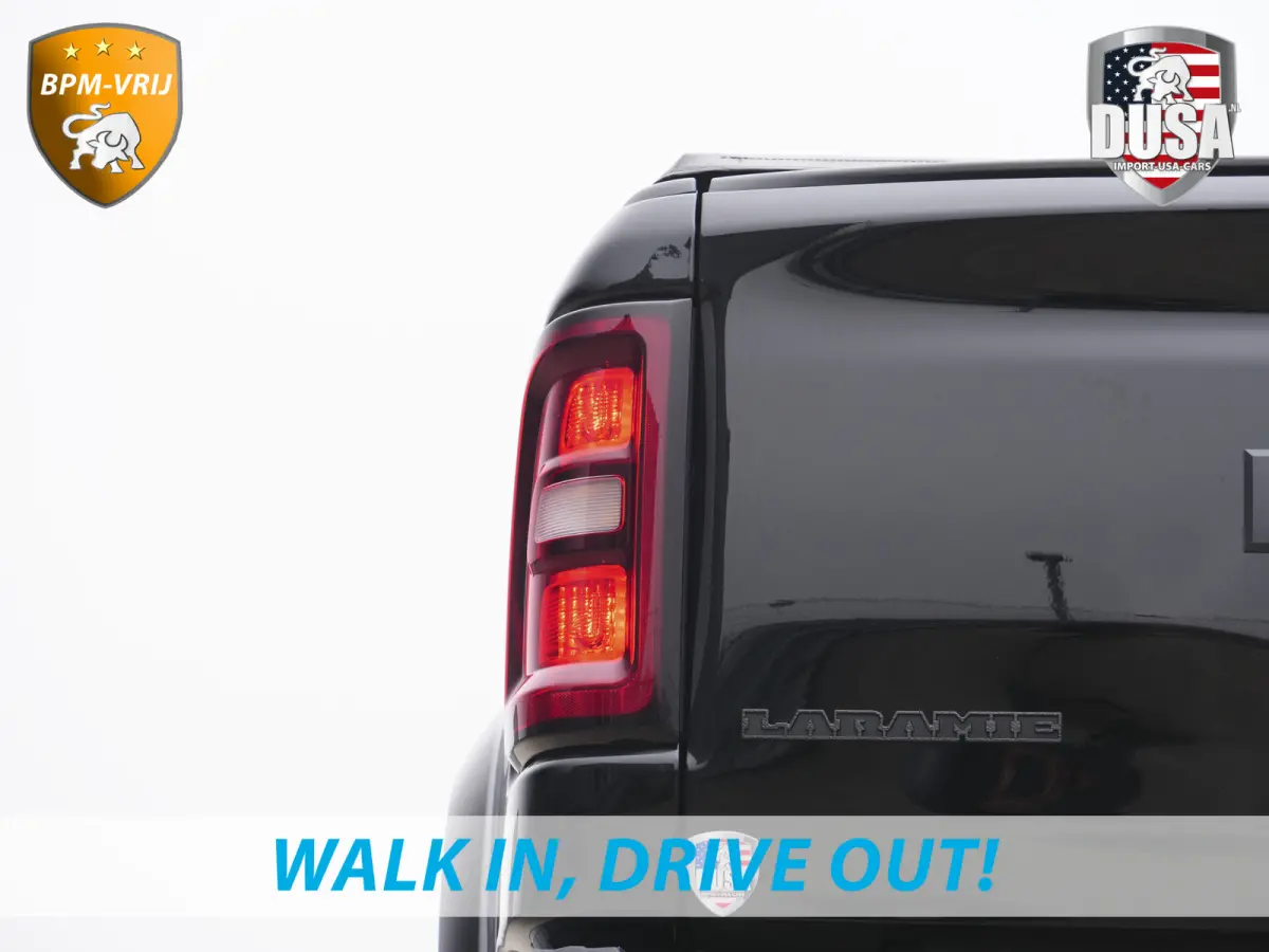 1500 | Laramie | Night | 3.0L I6 Hurricane | 4X4 | BPM-VRIJ | 14,4-inch Touchscreen | Passenger Display | Getoonde accessoires zijn verkrijgbaar tegen meerprijs