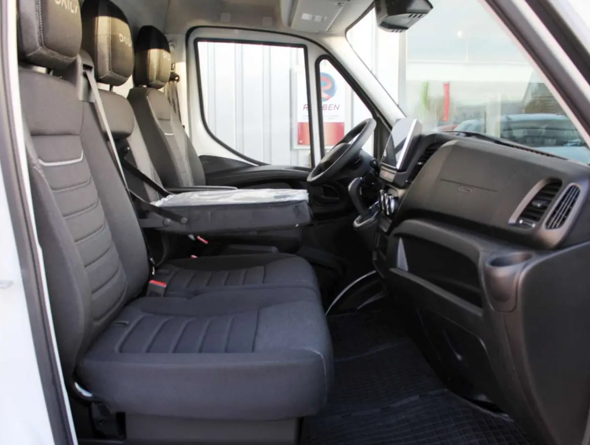 35S18 HA8  3.0 352L H2  Airco/Cruise/Cam/Nav Nieuw