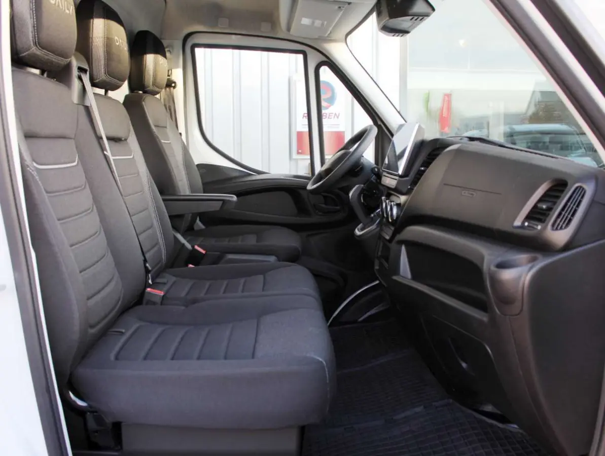 35S18 HA8  3.0 352L H2  Airco/Cruise/Cam/Nav Nieuw