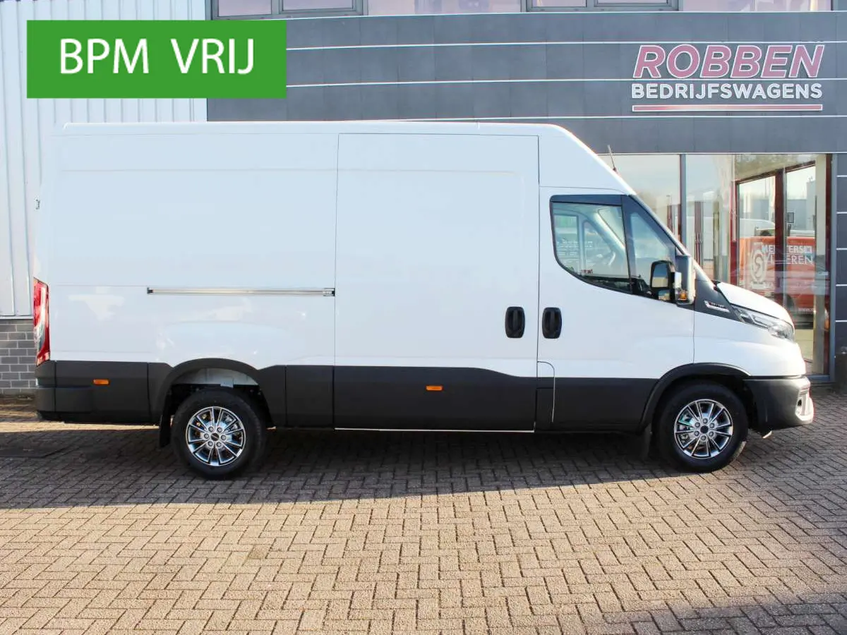 35S18 HA8  3.0 352L H2  Airco/Cruise/Cam/Nav Nieuw