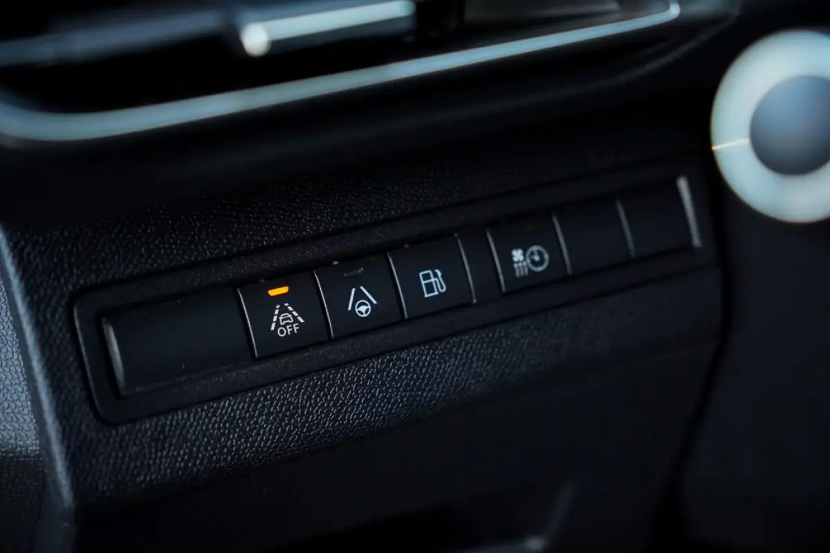 1.6 HYbrid4 300 Première Pack Avantage GT / Pano / Stoelverwarming / Leder / Massage
