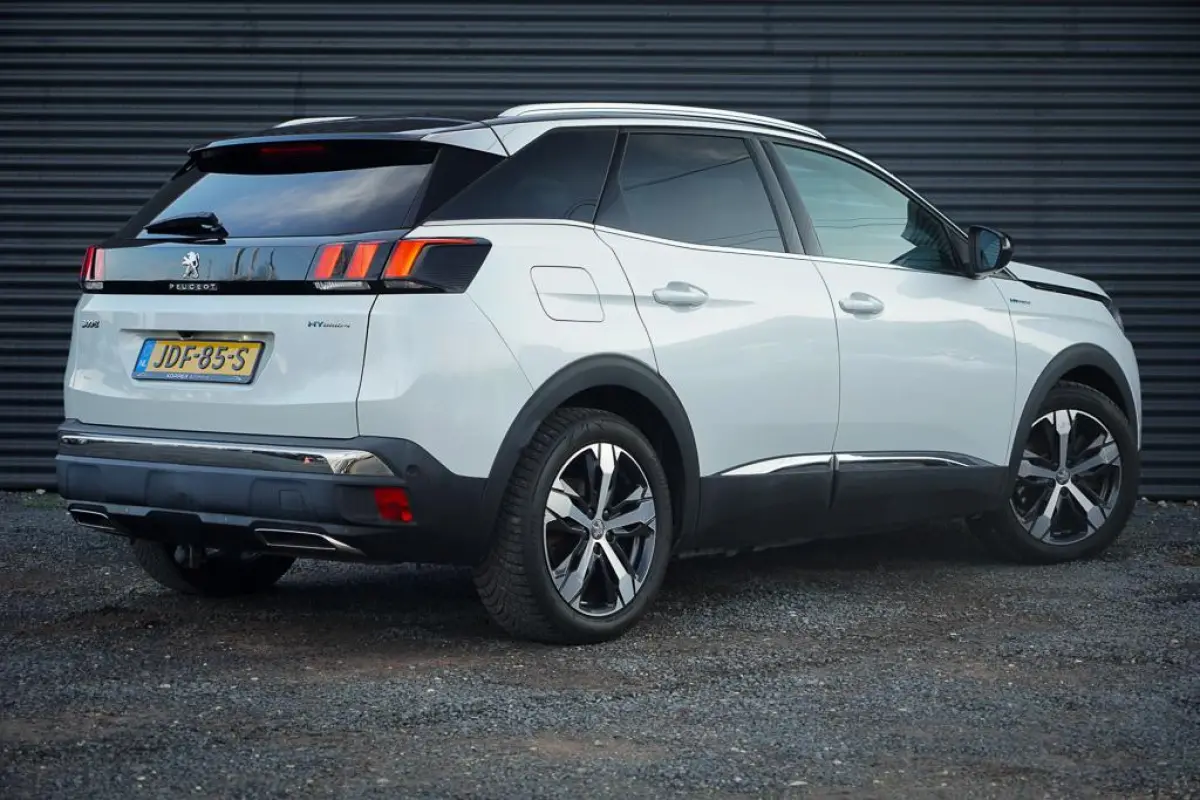 1.6 HYbrid4 300 Première Pack Avantage GT / Pano / Stoelverwarming / Leder / Massage