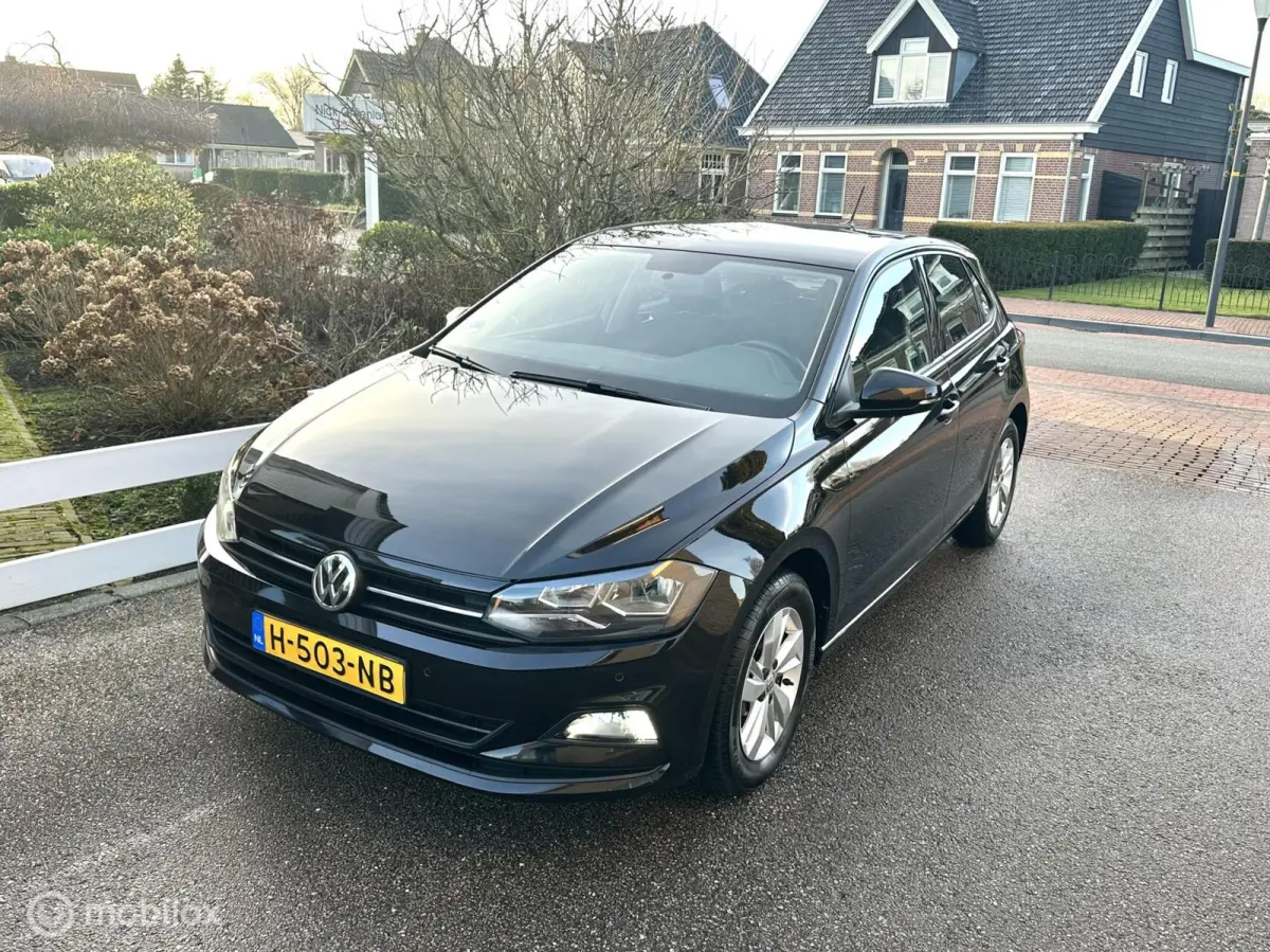 1.0 TSI 95PK DSG AUTOMAAT COMFORTLINE AIRCO PARKEERSENSOREN CARPLAY ADAPTIEVE CRUISE CONTROLE NETTE AUTO!!