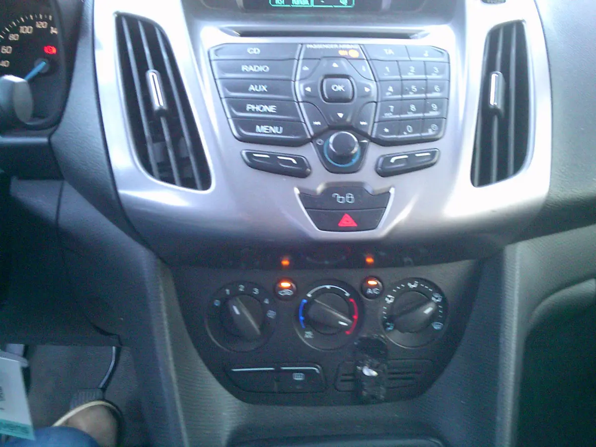 1.6 TDCI L1 Trend VOORZIEN VAN AIRCO +TREKHAAK+3 ZITTER !!
