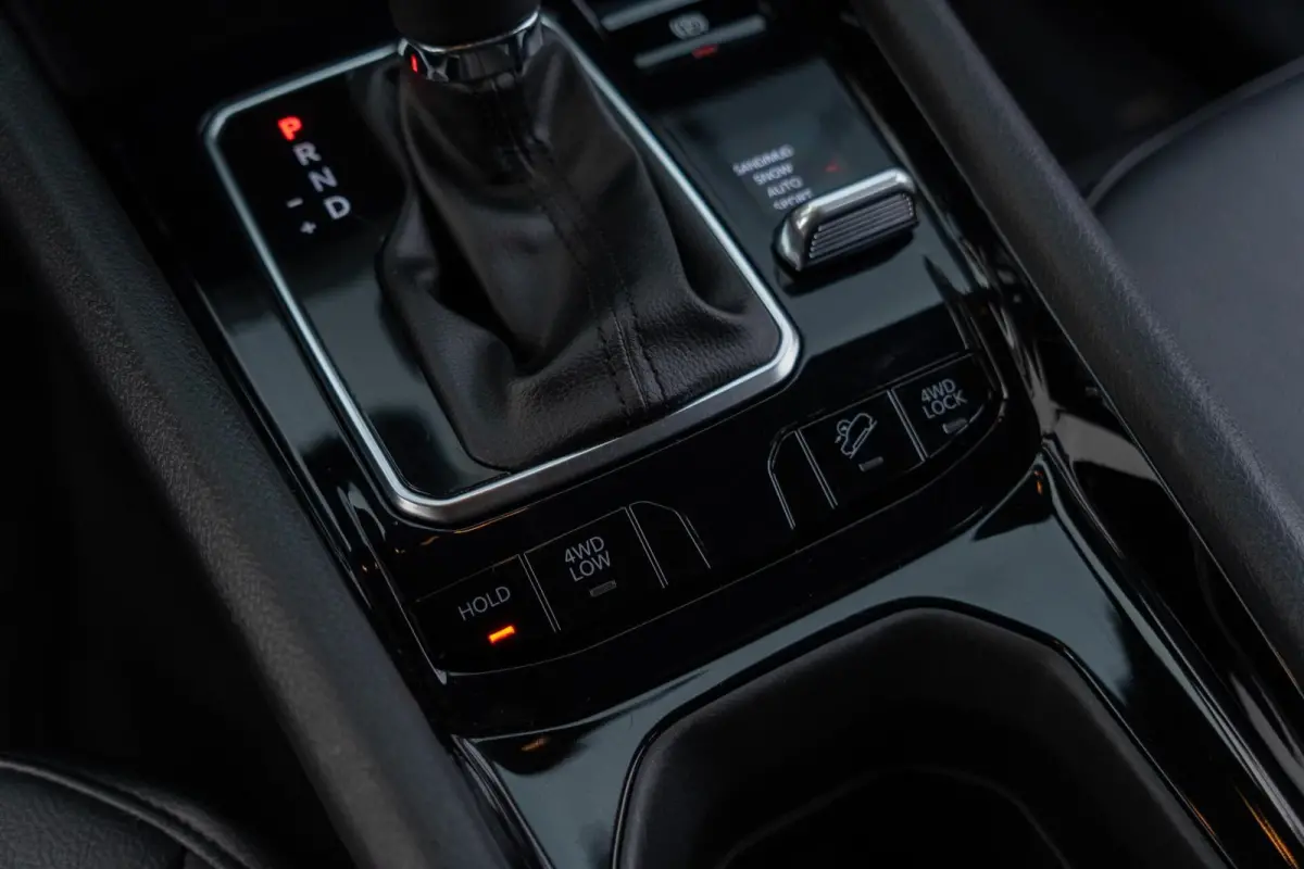4xe 240 Plug-in Hybrid Electric|Org NL NAP|1 Eig.|SRT|Upland One Earth|CarPlay|LED|BTW Auto|Dealer onderhouden|Uniek