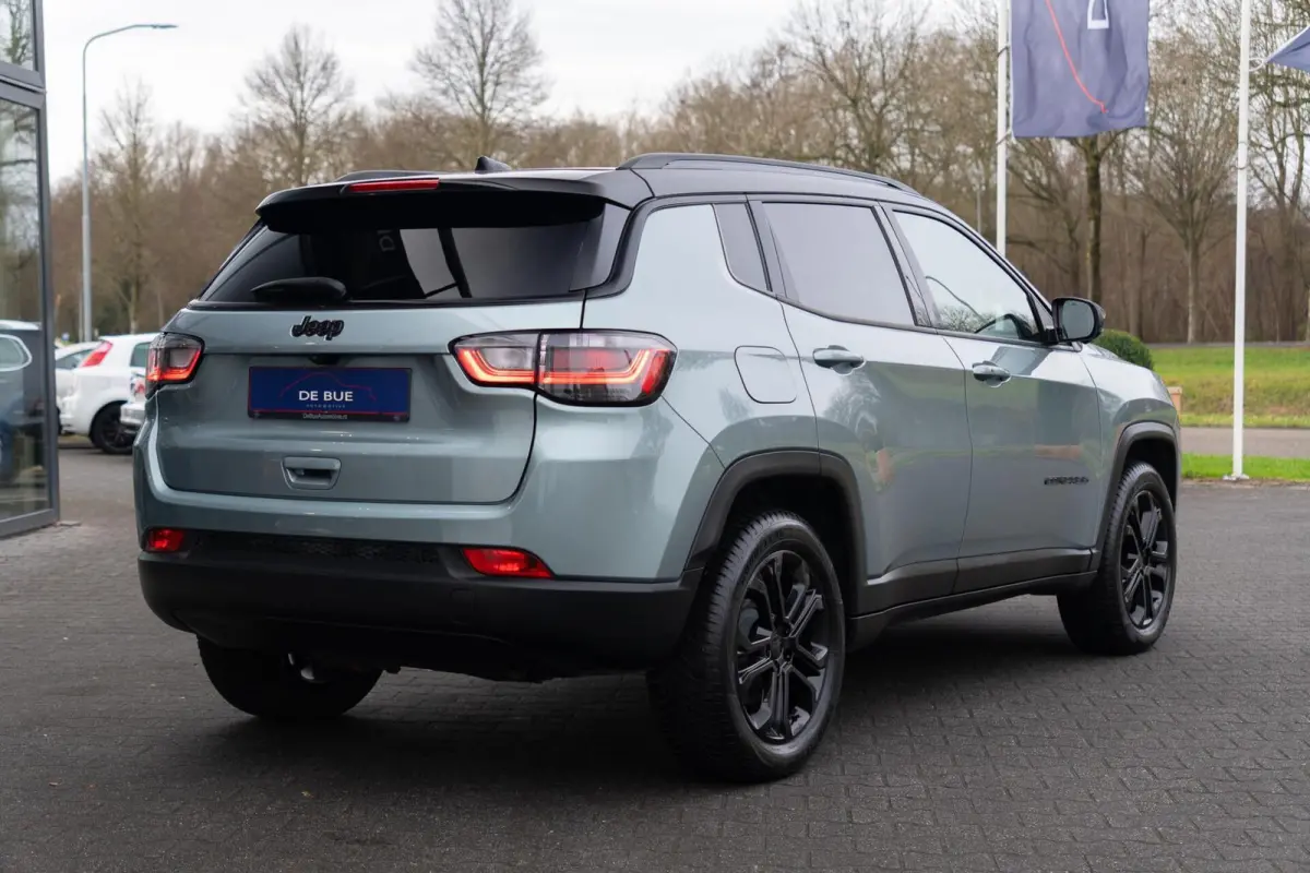 4xe 240 Plug-in Hybrid Electric|Org NL NAP|1 Eig.|SRT|Upland One Earth|CarPlay|LED|BTW Auto|Dealer onderhouden|Uniek