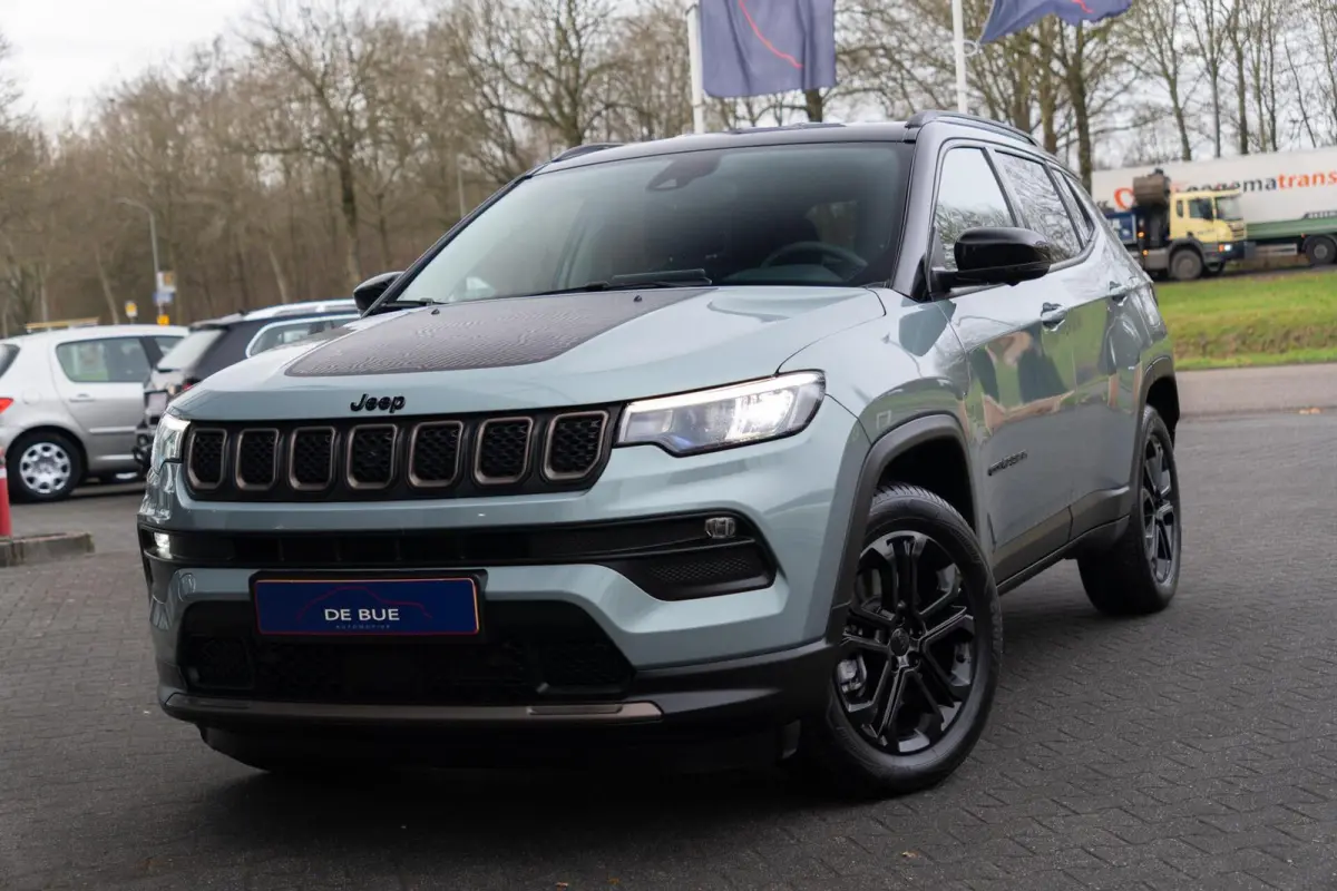 4xe 240 Plug-in Hybrid Electric|Org NL NAP|1 Eig.|SRT|Upland One Earth|CarPlay|LED|BTW Auto|Dealer onderhouden|Uniek