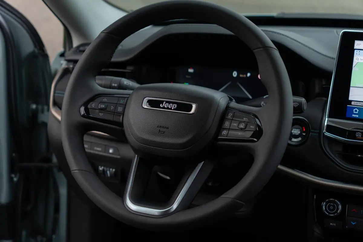 4xe 240 Plug-in Hybrid Electric|Org NL NAP|1 Eig.|SRT|Upland One Earth|CarPlay|LED|BTW Auto|Dealer onderhouden|Uniek