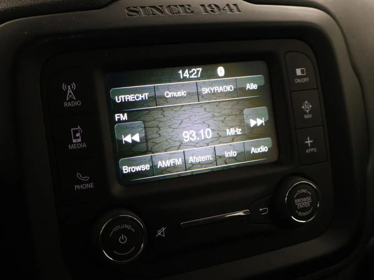 1.4 MULTIAIR 140 PK AUT. LIMITED + TREKHAAK | NAVIGATIE