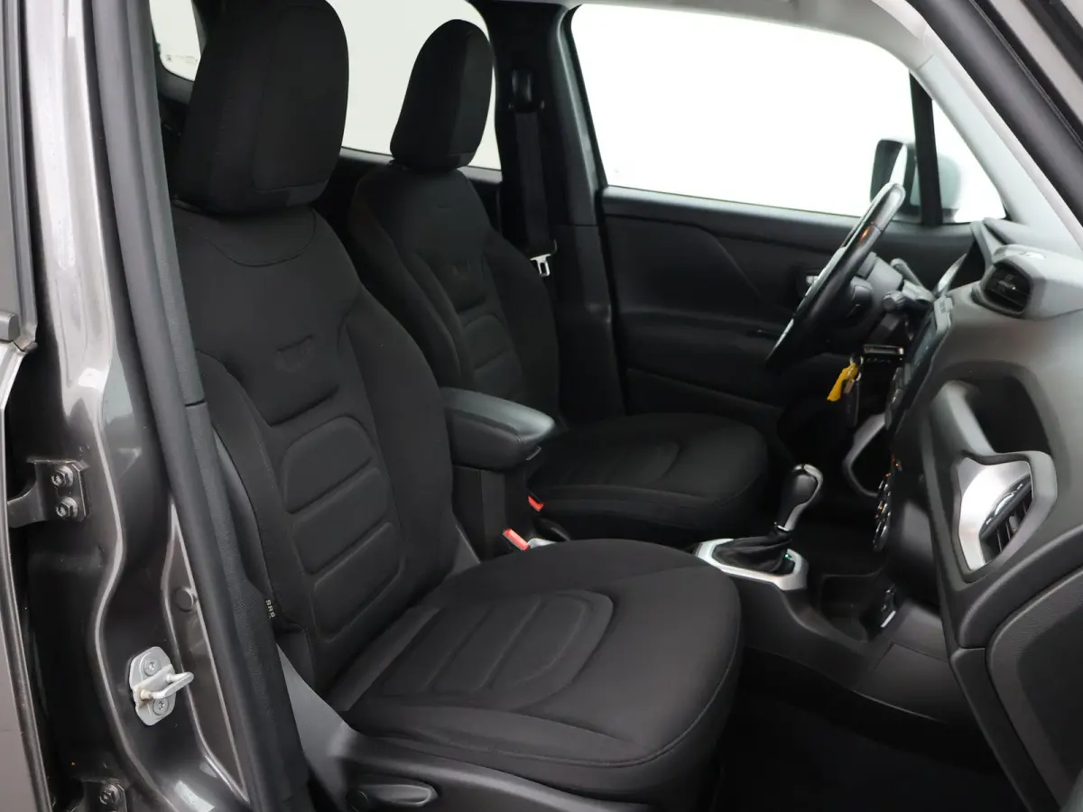 1.4 MULTIAIR 140 PK AUT. LIMITED + TREKHAAK | NAVIGATIE