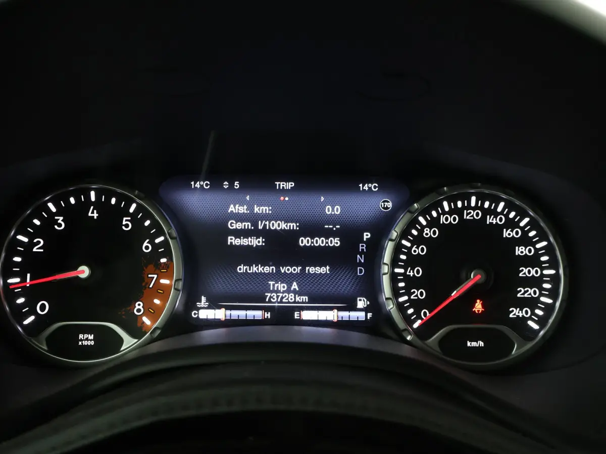 1.4 MULTIAIR 140 PK AUT. LIMITED + TREKHAAK | NAVIGATIE