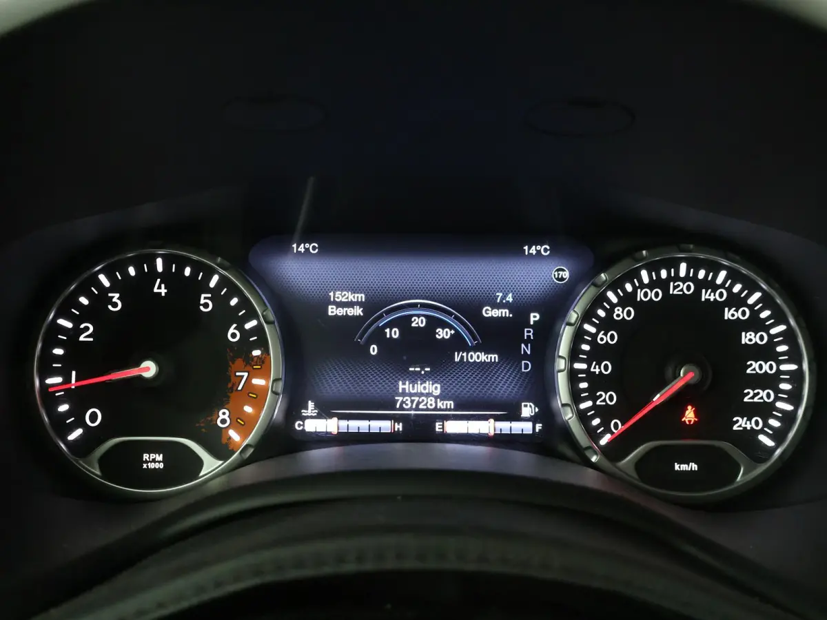 1.4 MULTIAIR 140 PK AUT. LIMITED + TREKHAAK | NAVIGATIE